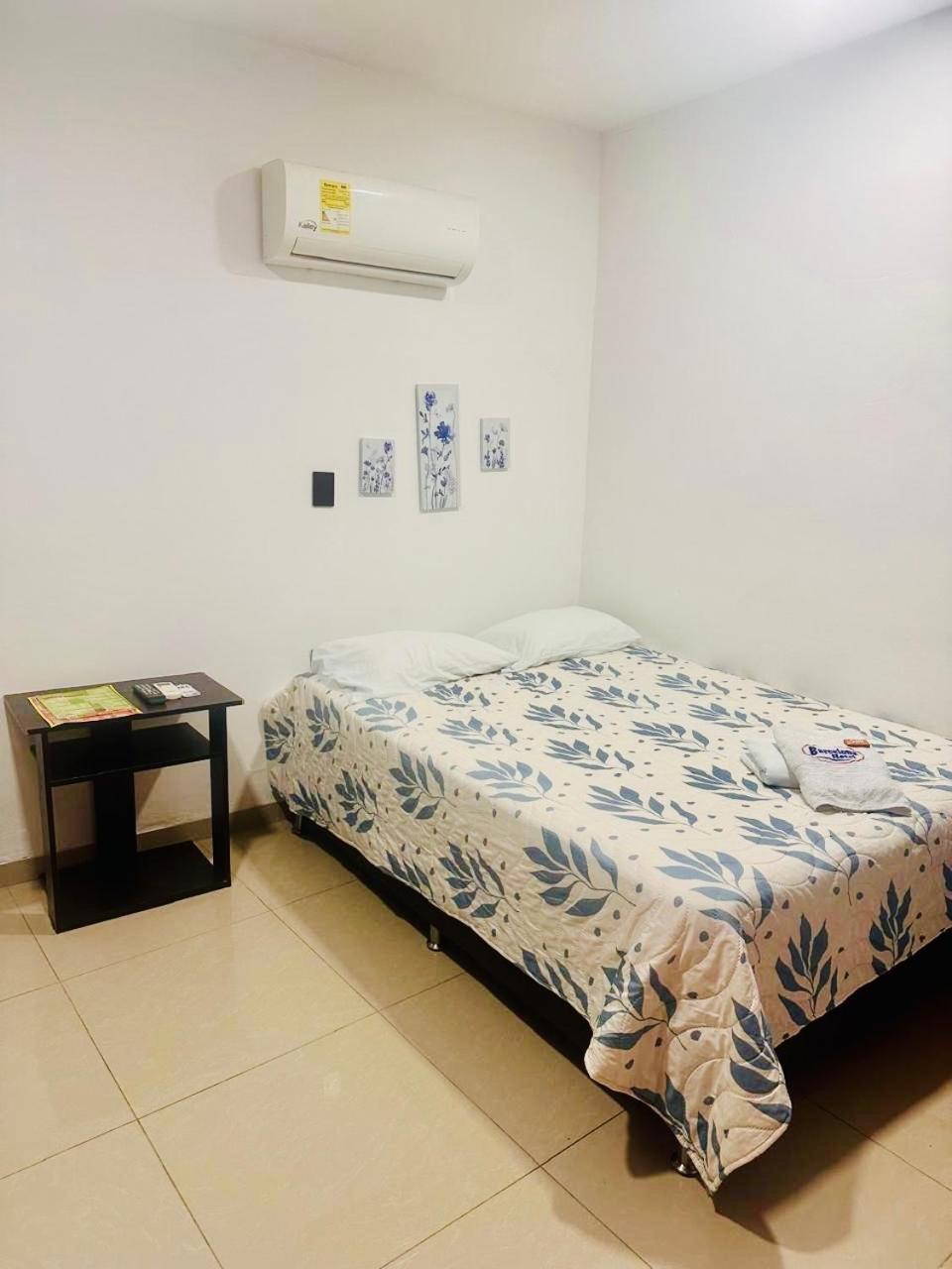 Hotel Barcelona Montería Kültér fotó