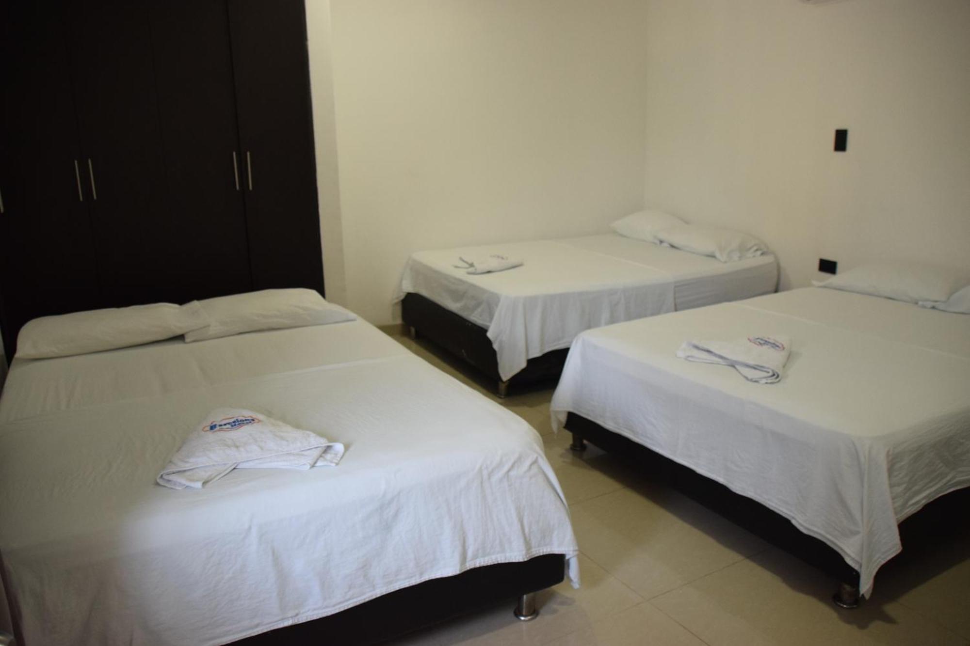 Hotel Barcelona Montería Kültér fotó